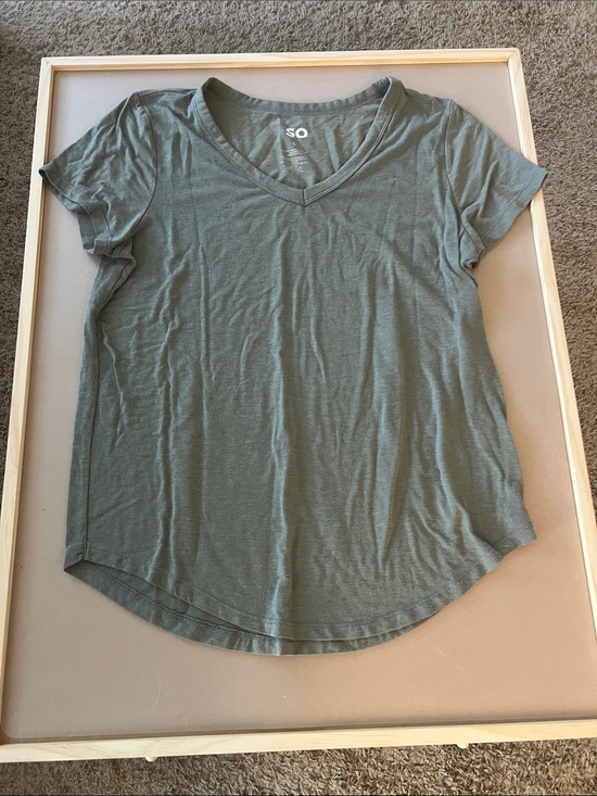 SO Tops - SO Olive Green V-Neck Short Sleeve Tee